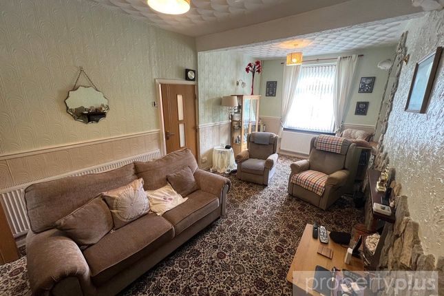 23, Nant Melyn Terrace, Rhondda Cynon Taff photo 3