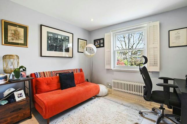 Terraced house for sale in Cressida Road, London
