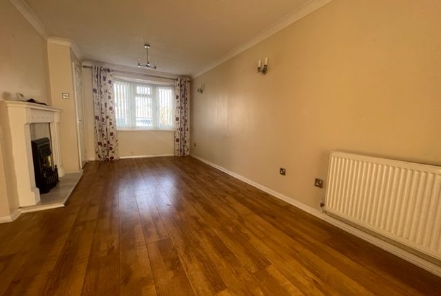42, WILLENHALL photo 5