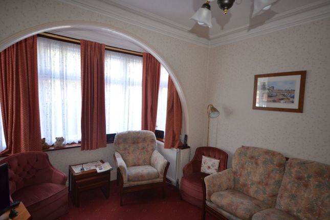 3, Newton Road, Harrow photo 4