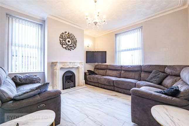 25, Savile Park Street, West Yorkshire photo 4