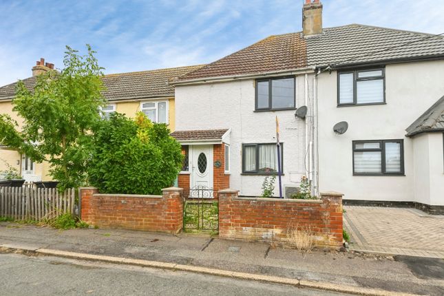 3-bed terraced on Grove Avenue, Walton On The Naze, £240,000