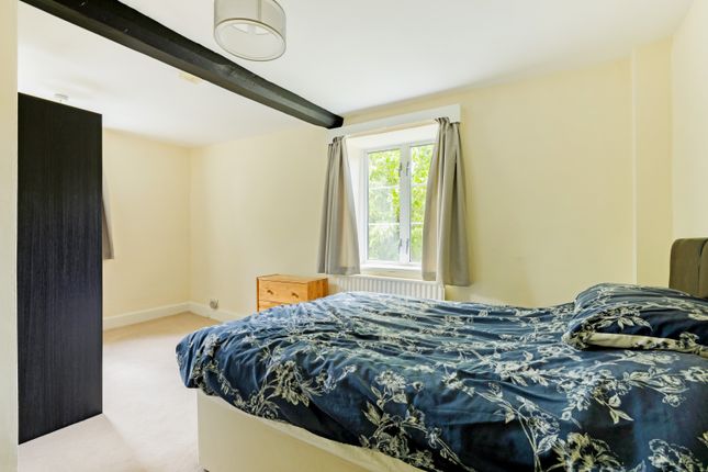 2, Moreton Road, Eydon photo 2