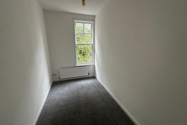 Fosse Road North, Leicester photo 3