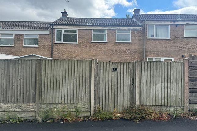 26, Hipley Close, CHESTERFIELD photo 2
