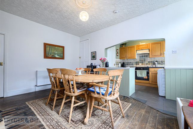37, Sowerby New Road, West Yorkshire photo 2