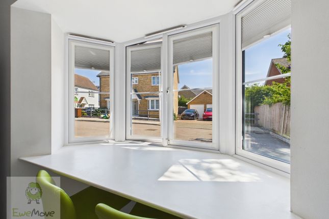 20, FLORA WAY, ROCHESTER photo 4