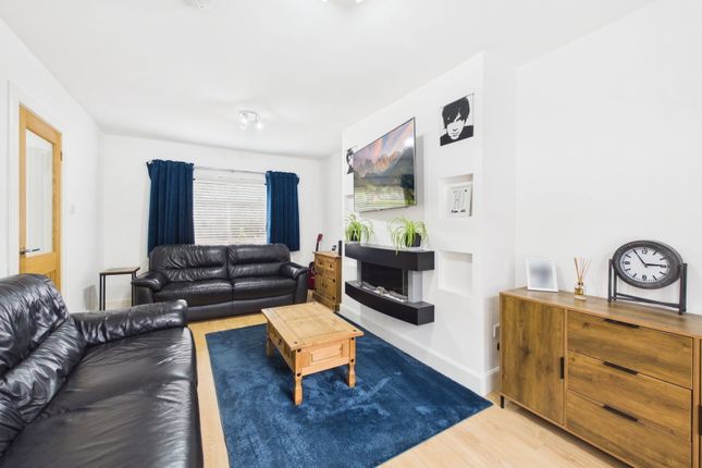 23, Don Road, Dunfermline photo 3