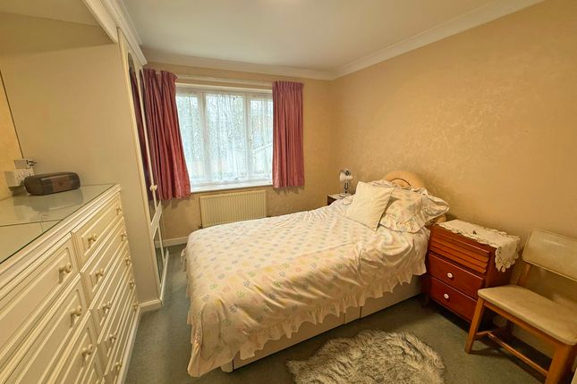 28, Keld Close, Scarborough photo 4