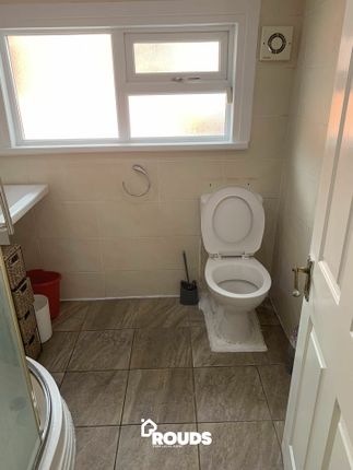 Room to rent in Station Road, Stechford, Birmingham