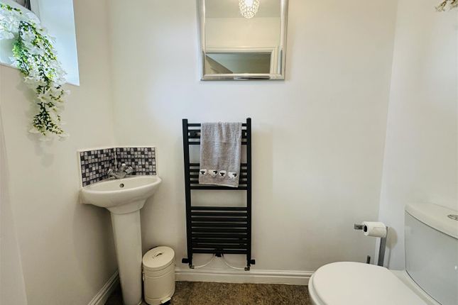 2, Alder Close, Selby photo 5