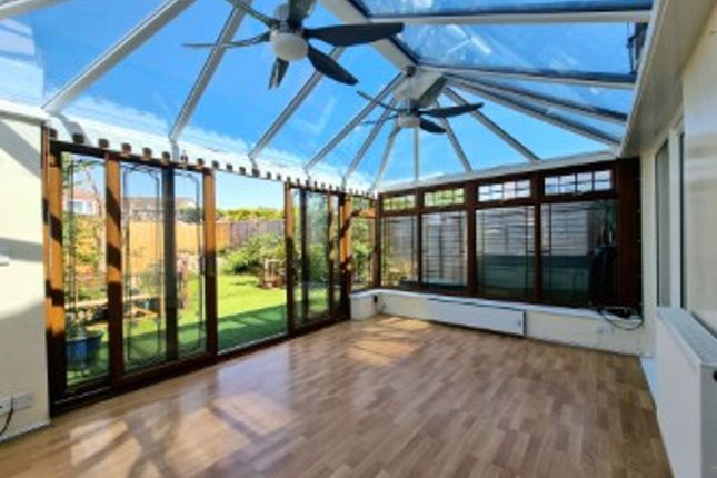 52 Maes Talcen, Bridgend photo 2