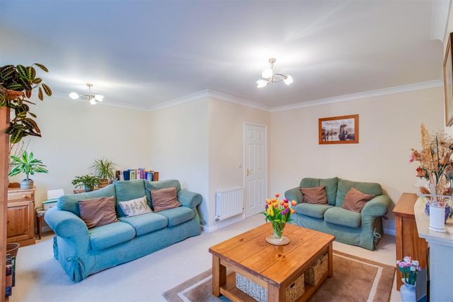 Town house for sale in Chaloner Grove, Wakefield