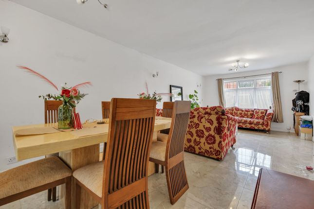 61 The Bramblings, London photo 2