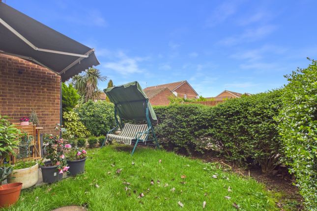 12, Boveney Close, Berkshire photo 4