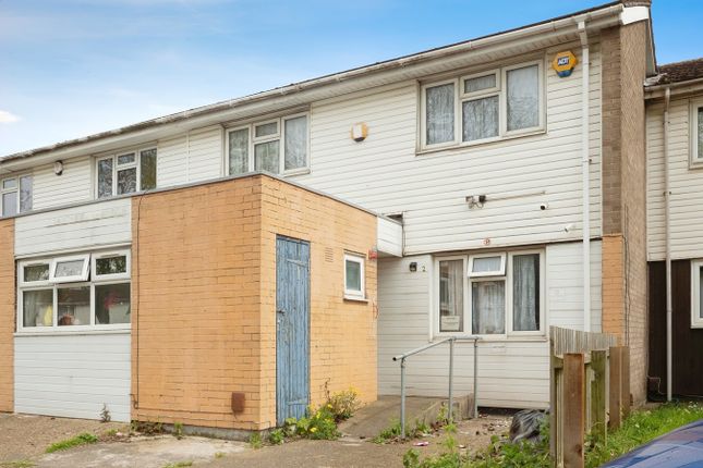 Thumbnail Terraced house for sale in Bellholme Close, Leicester