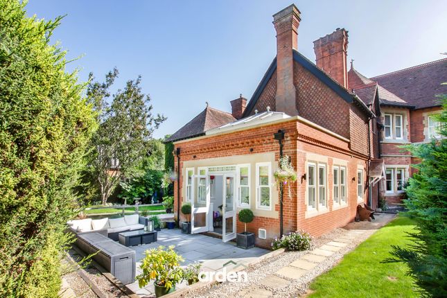 West Wing, Alcester photo 4