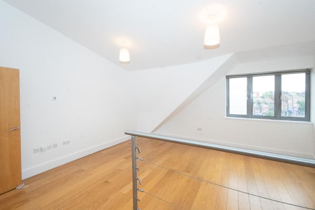 16, The Radius, Bridge Street, Pinner photo 4