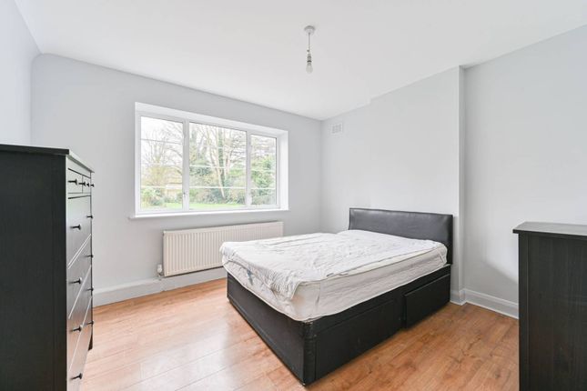 Thumbnail Flat to rent in Leigham Court Road, Streatham, London