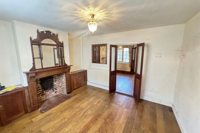 19, Damgate Street, Wymondham photo 2