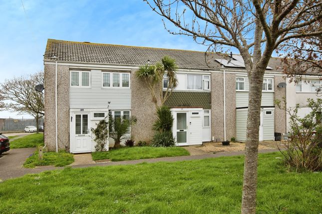 End terrace house for sale in Elmore Close, Lee-On-The-Solent