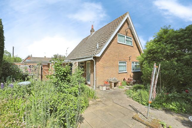 8, Larch Grove, Dereham photo 4