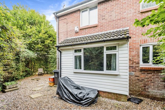 4, Stonecrop Way, Wiltshire photo 3