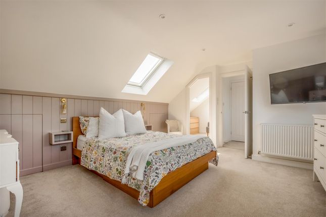 14, Clayton Drive, Burgess Hill photo 4