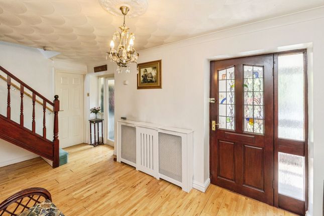 3 Taplow Close, Warrington photo 4