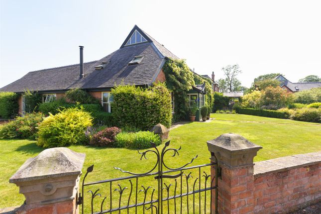 Barn conversion for sale in Chester Road, Stoke, Nantwich, Cheshire
