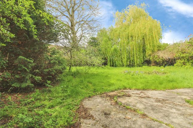 56, Hollis Way, Trowbridge photo 2