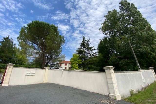 Villa for sale in Saint-Andre-Et-Appelles, Aquitaine, 33, France