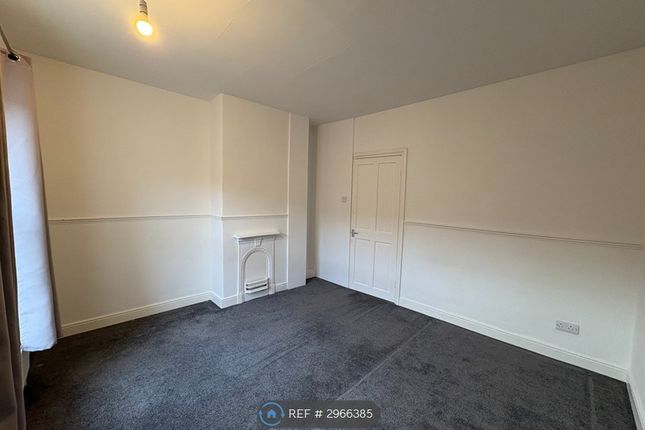 Fitzwilliam Street, Hoyland, Barnsley photo 4