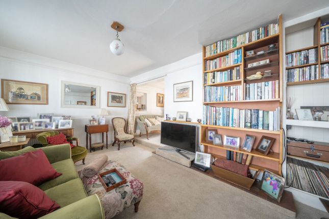 1 St. Leonards Place, Clyst St. Mary, Exeter photo 4