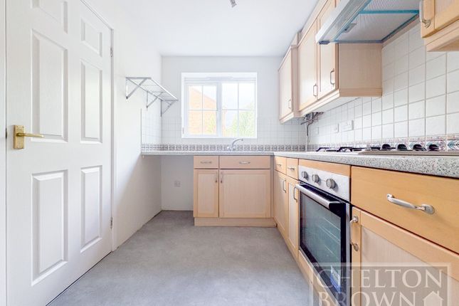 16, Hopton Close, Daventry photo 3