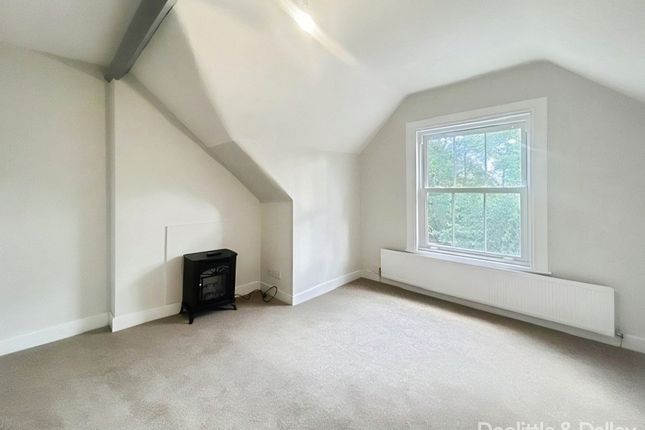 23D, Birmingham Road, Worcestershire photo 3
