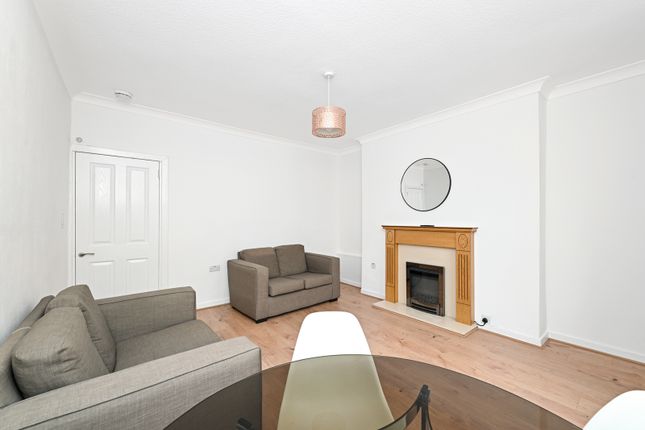 77/2, Dickson Street, Edinburgh photo 3