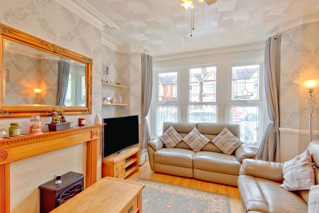 Terraced house for sale in Lovelace Gardens, Southend-On-Sea