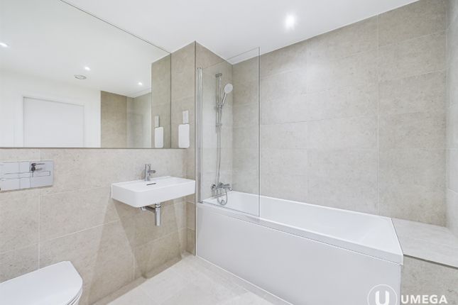 Flat for sale in Gylemuir Lane, Edinburgh