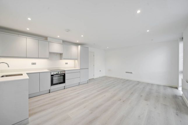 1376517-12-6911cc...