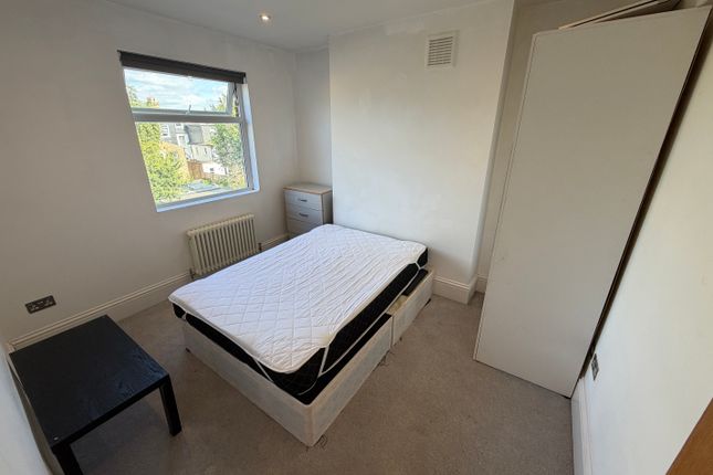 Flat 1B , Bawdale Road, London photo 5