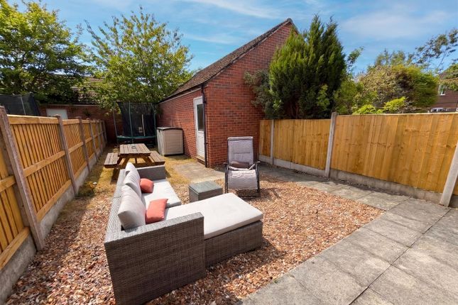 32, Turnbull Road, Altrincham photo 4