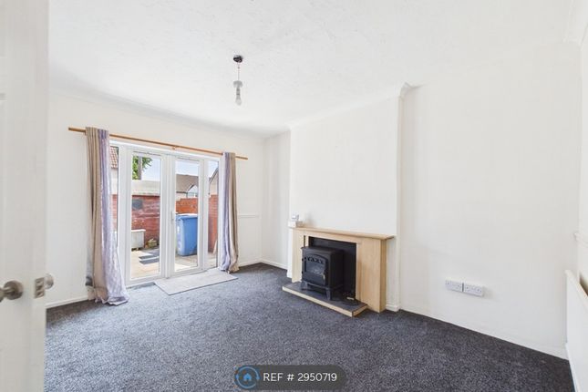 Seventh Avenue, Forest Town, Mansfield photo 3