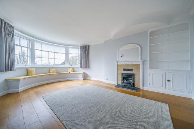 Flat 5, House 9, The Paragon, London photo 3
