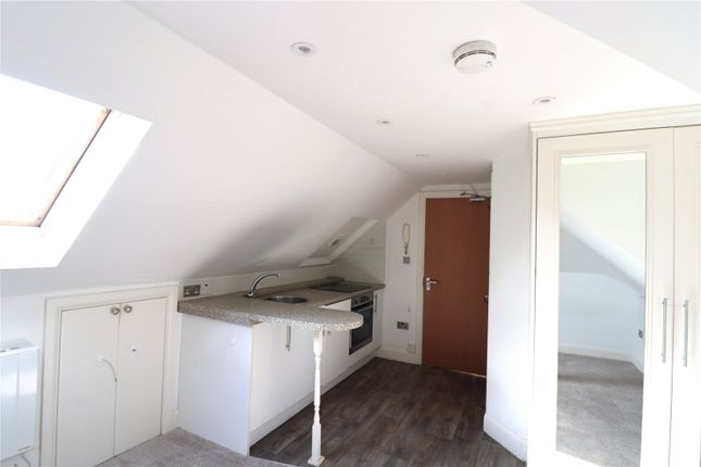 Flat 3, 22A, Old Rectory Gardens, Edgware photo 3