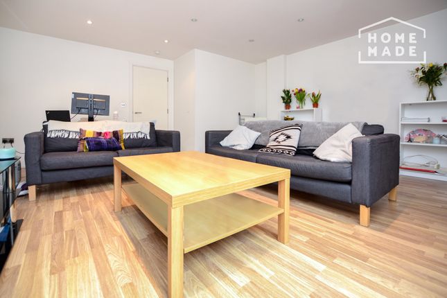 Thumbnail Flat to rent in Scriven Street, Haggerston