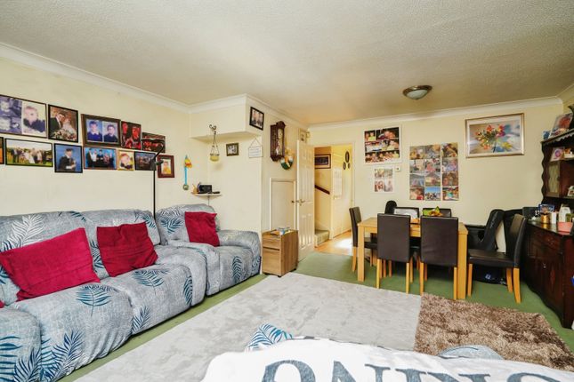 50, Kingfisher Way, Oxfordshire photo 2