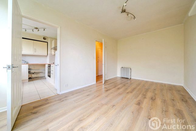 Flat 11, Campion House,, Jocks Lane, Berkshire photo 3