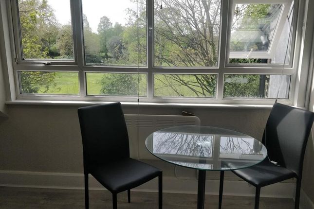 3, Hawkwood Mount, London photo 2