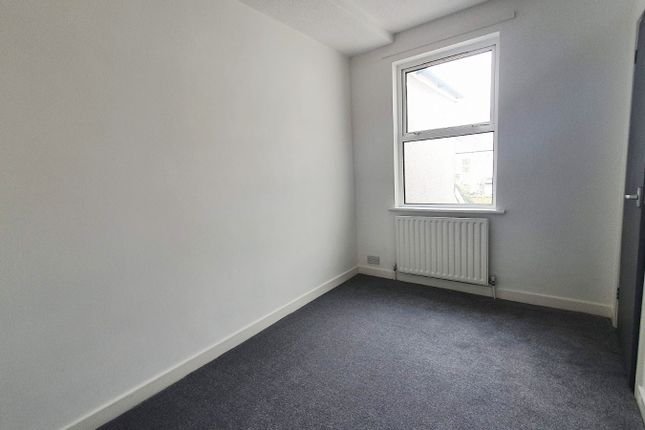 85, Cardiff photo 4